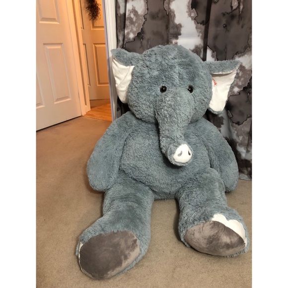 huge stuffed elephant
